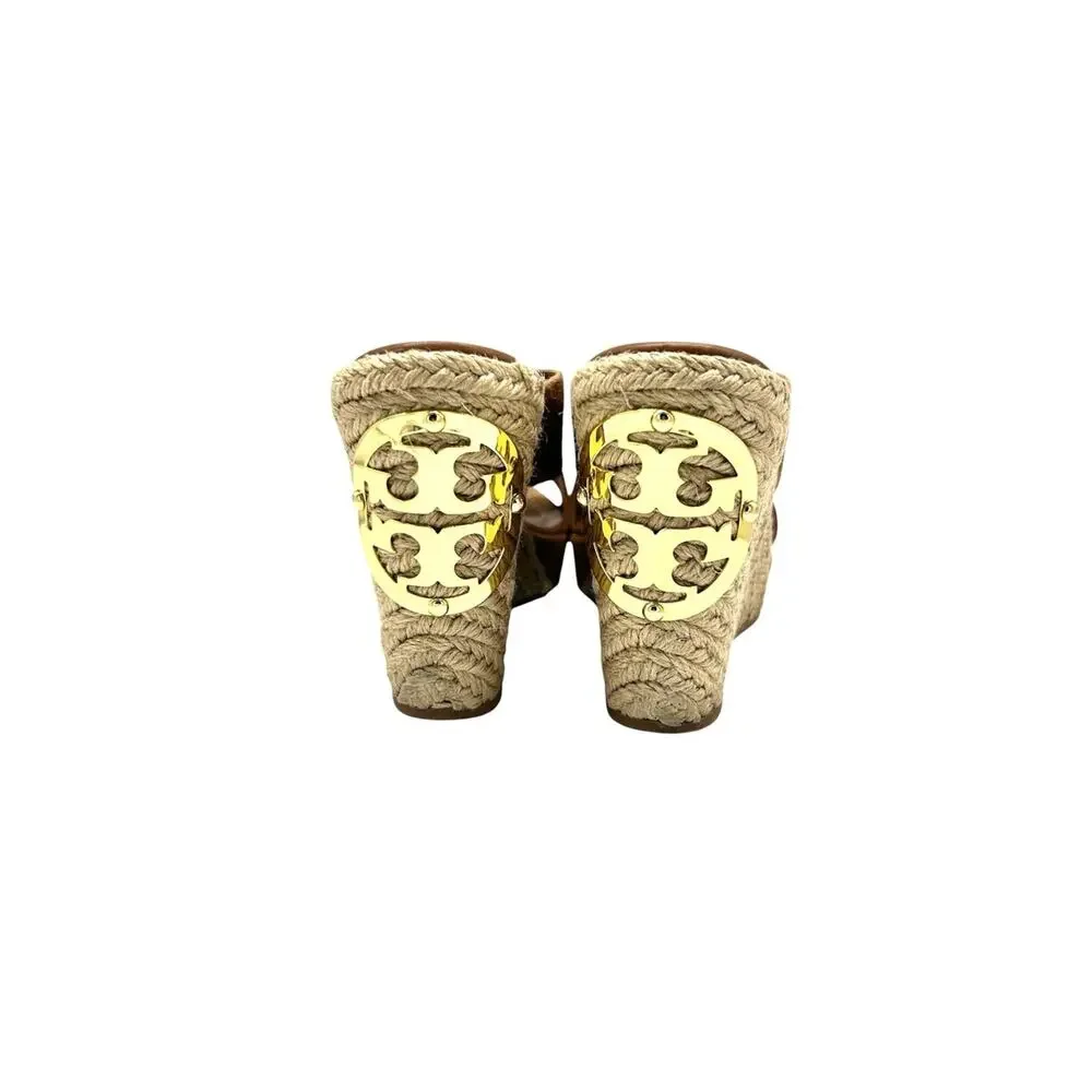 Tory Burch Bailey Sandals Caramel Suede Upper Espadrille Wedge Size 7 Gold Logo